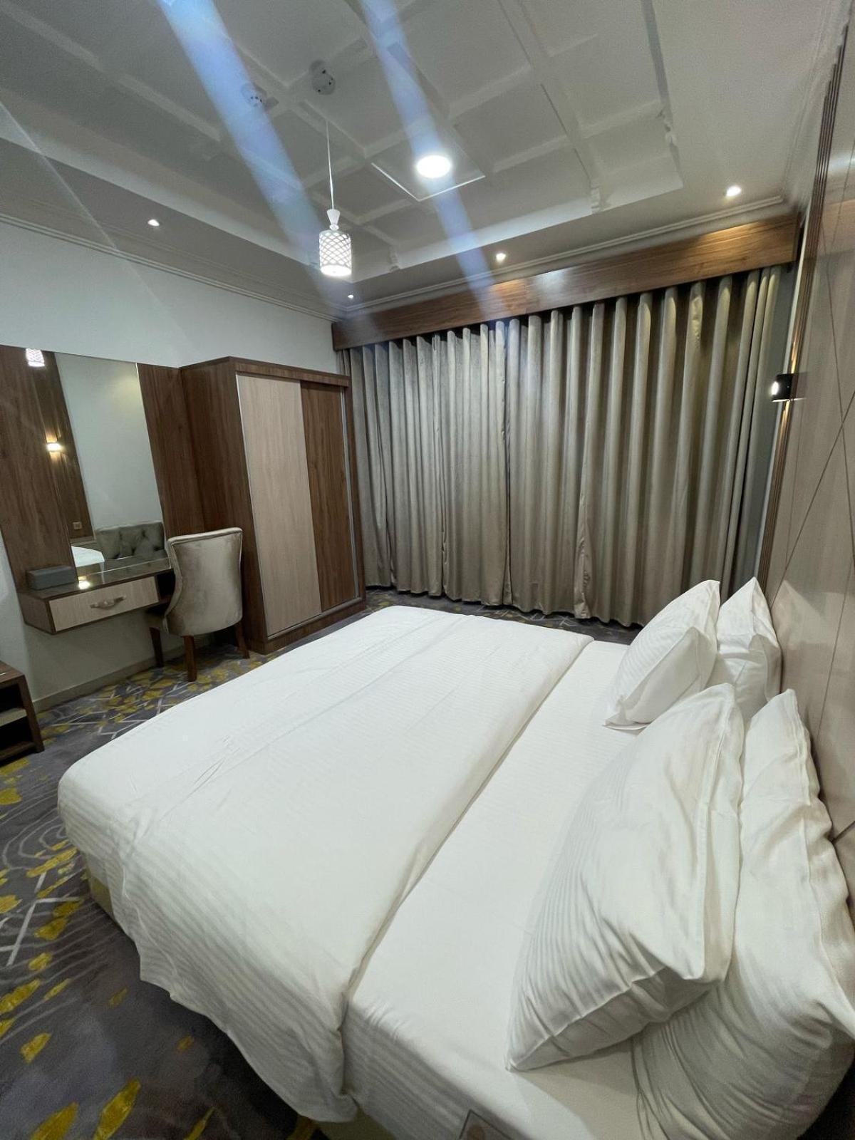 أبها ريجنسي Hotel Kültér fotó